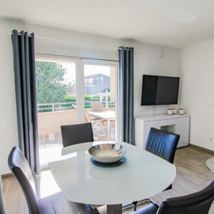 Apartment 3